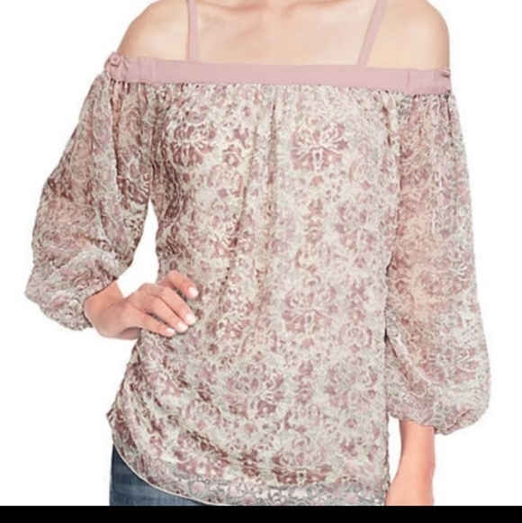 Jessica Simpson Trisha Cold Shoulder  Top - Picture 9 of 9